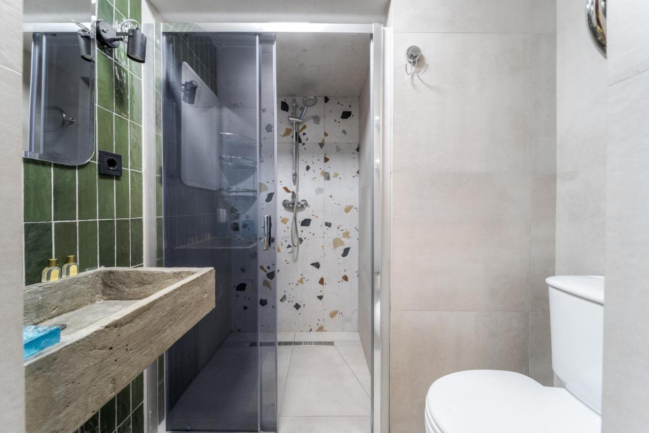 Lesi Apartment With Terrace إلفيف المظهر الخارجي الصورة